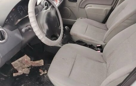 Renault Logan I, 2007 год, 200 000 рублей, 9 фотография