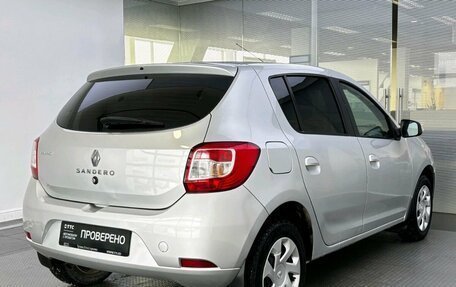 Renault Sandero II рестайлинг, 2016 год, 855 000 рублей, 5 фотография