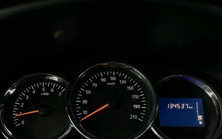 Renault Sandero II рестайлинг, 2016 год, 855 000 рублей, 13 фотография