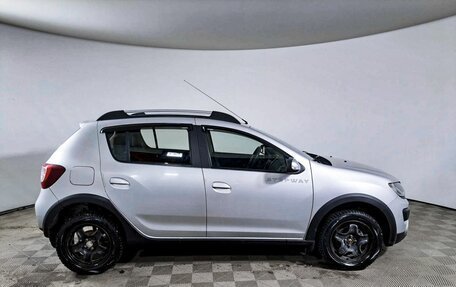 Renault Sandero II рестайлинг, 2015 год, 1 019 000 рублей, 5 фотография