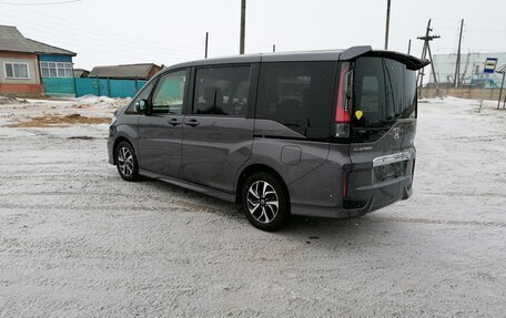 Honda Stepwgn IV, 2017 год, 1 950 000 рублей, 29 фотография