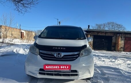 Honda Freed I, 2013 год, 1 350 000 рублей, 6 фотография