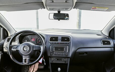 Volkswagen Polo VI (EU Market), 2013 год, 819 000 рублей, 12 фотография