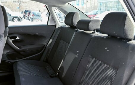 Volkswagen Polo VI (EU Market), 2013 год, 819 000 рублей, 19 фотография