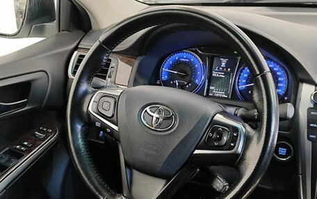 Toyota Camry, 2017 год, 2 359 000 рублей, 13 фотография