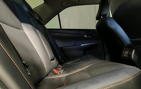 Toyota Camry, 2017 год, 2 359 000 рублей, 14 фотография