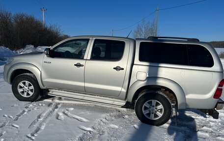 Toyota Hilux VII, 2013 год, 2 000 000 рублей, 4 фотография