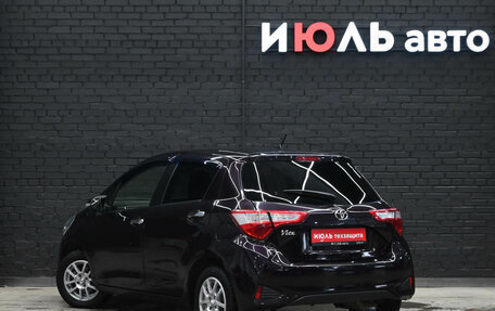 Toyota Vitz, 2018 год, 1 170 000 рублей, 4 фотография