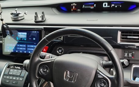 Honda Stepwgn IV, 2015 год, 1 570 000 рублей, 11 фотография