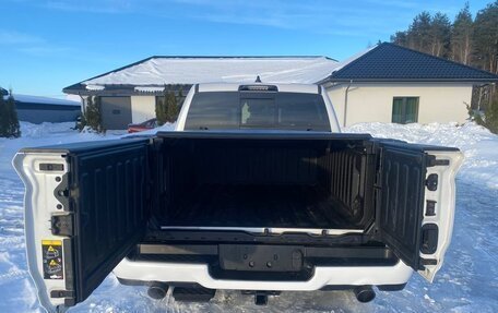 Rambler 1500, 2022 год, 8 000 000 рублей, 3 фотография