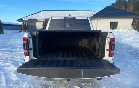 Rambler 1500, 2022 год, 8 000 000 рублей, 10 фотография