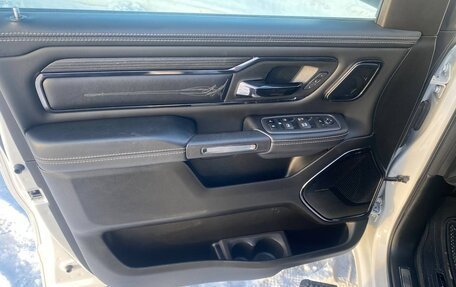 Rambler 1500, 2022 год, 8 000 000 рублей, 11 фотография