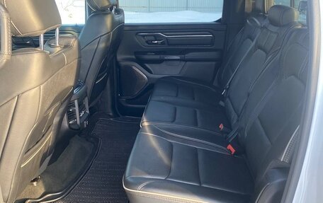 Rambler 1500, 2022 год, 8 000 000 рублей, 20 фотография