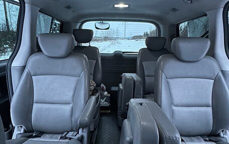 Hyundai Grand Starex Grand Starex I рестайлинг 2, 2010 год, 2 000 000 рублей, 12 фотография