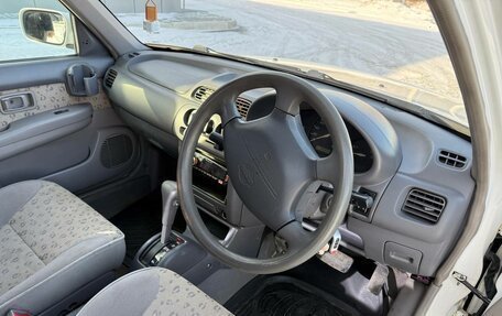 Nissan March II, 2001 год, 190 000 рублей, 4 фотография