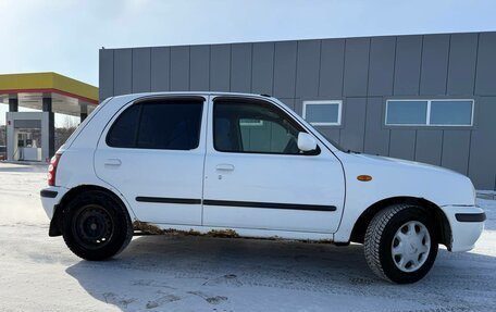 Nissan March II, 2001 год, 190 000 рублей, 6 фотография