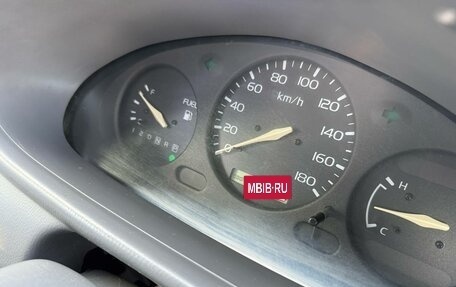 Nissan March II, 2001 год, 190 000 рублей, 5 фотография