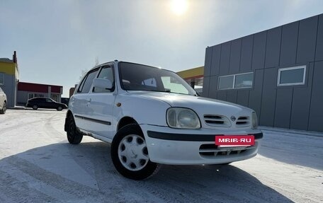 Nissan March II, 2001 год, 190 000 рублей, 2 фотография
