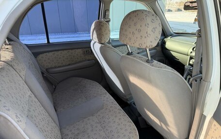 Nissan March II, 2001 год, 190 000 рублей, 7 фотография