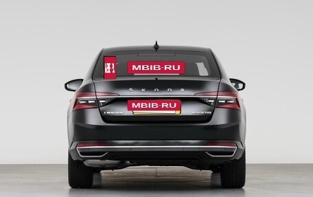 Skoda Superb III рестайлинг, 2025 год, 2 490 000 рублей, 5 фотография