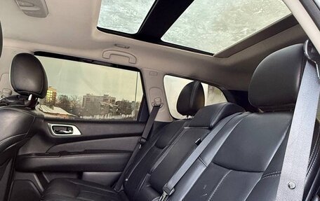 Nissan Pathfinder, 2015 год, 1 800 000 рублей, 17 фотография