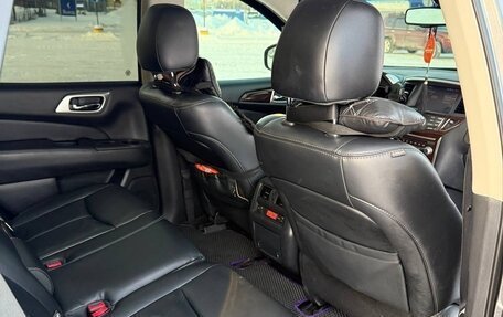 Nissan Pathfinder, 2015 год, 1 800 000 рублей, 24 фотография