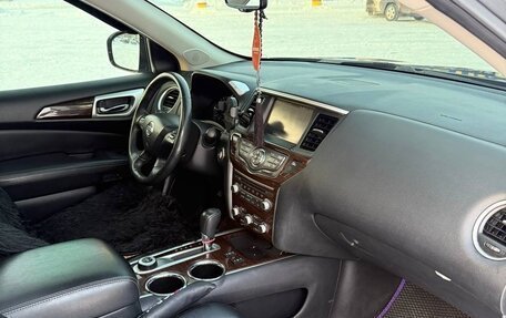 Nissan Pathfinder, 2015 год, 1 800 000 рублей, 23 фотография