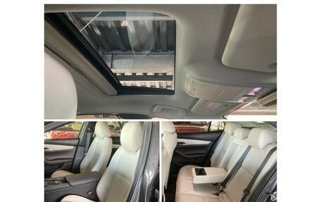 Mazda 3, 2021 год, 1 290 000 рублей, 12 фотография