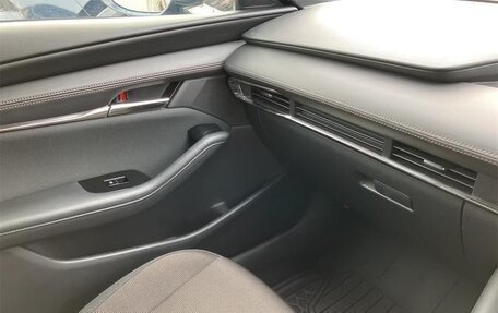 Mazda 3, 2021 год, 1 500 000 рублей, 18 фотография