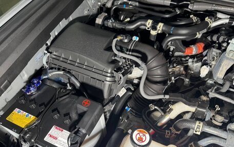 Toyota Land Cruiser Prado 150 рестайлинг 2, 2021 год, 6 500 000 рублей, 14 фотография