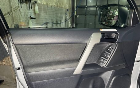 Toyota Land Cruiser Prado 150 рестайлинг 2, 2021 год, 6 500 000 рублей, 18 фотография