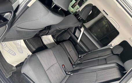 Toyota Land Cruiser Prado 150 рестайлинг 2, 2021 год, 6 500 000 рублей, 23 фотография