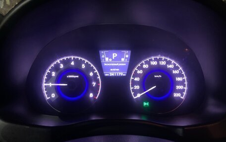 Hyundai Solaris II рестайлинг, 2013 год, 550 000 рублей, 12 фотография