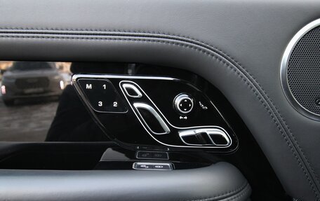 Land Rover Range Rover IV рестайлинг, 2018 год, 6 985 000 рублей, 21 фотография