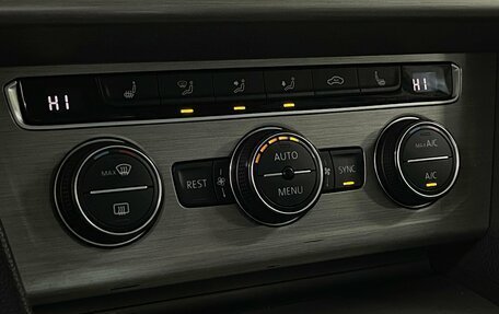 Volkswagen Passat B8 рестайлинг, 2016 год, 1 719 000 рублей, 16 фотография