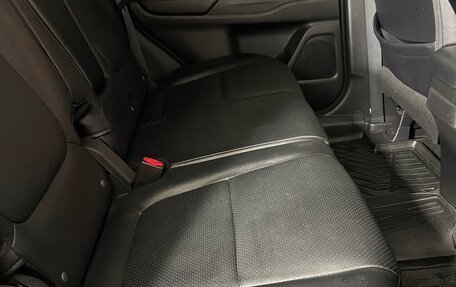 Mitsubishi Outlander III рестайлинг 3, 2017 год, 1 869 000 рублей, 25 фотография