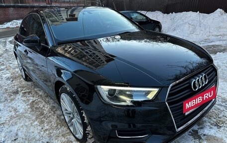 Audi A3, 2018 год, 2 700 000 рублей, 3 фотография