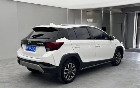 Toyota Yaris XP150 рестайлинг, 2021 год, 1 200 000 рублей, 5 фотография