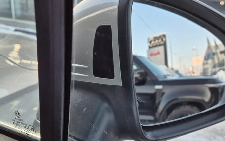 Volkswagen Tiguan II, 2019 год, 2 800 000 рублей, 6 фотография