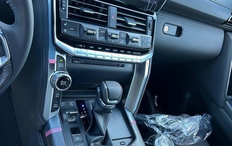 Toyota Land Cruiser, 2025 год, 14 920 000 рублей, 7 фотография