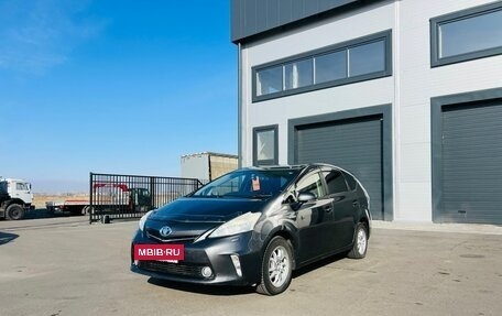 Toyota Prius Alpha I (ZVW40/41), 2013 год, 1 299 000 рублей, 2 фотография