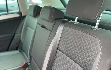 Volkswagen Tiguan II, 2019 год, 2 320 000 рублей, 26 фотография