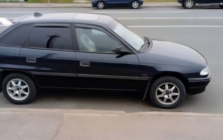 Opel Astra F, 1992 год, 200 000 рублей, 1 фотография