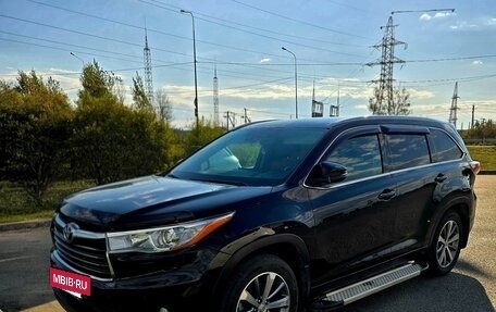 Toyota Highlander III, 2014 год, 3 600 000 рублей, 2 фотография