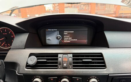 BMW 5 серия, 2003 год, 1 030 000 рублей, 12 фотография