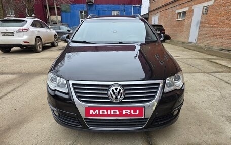 Volkswagen Passat B6, 2008 год, 640 000 рублей, 2 фотография