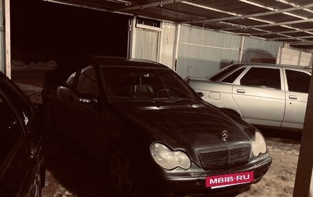 Mercedes-Benz C-Класс, 2002 год, 550 000 рублей, 6 фотография