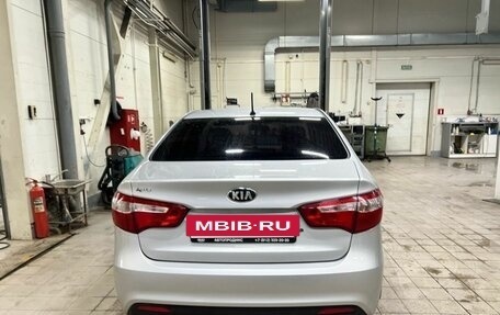 KIA Rio III рестайлинг, 2014 год, 850 000 рублей, 3 фотография