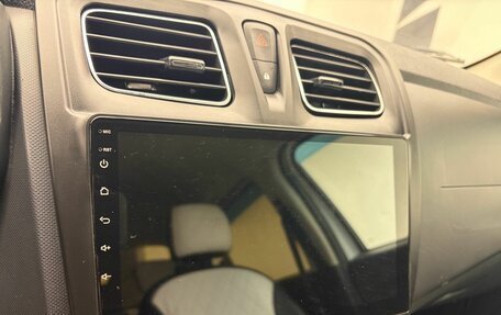 Renault Logan II, 2014 год, 739 900 рублей, 13 фотография