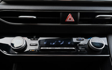 Hyundai Sonata VIII, 2019 год, 2 580 000 рублей, 21 фотография